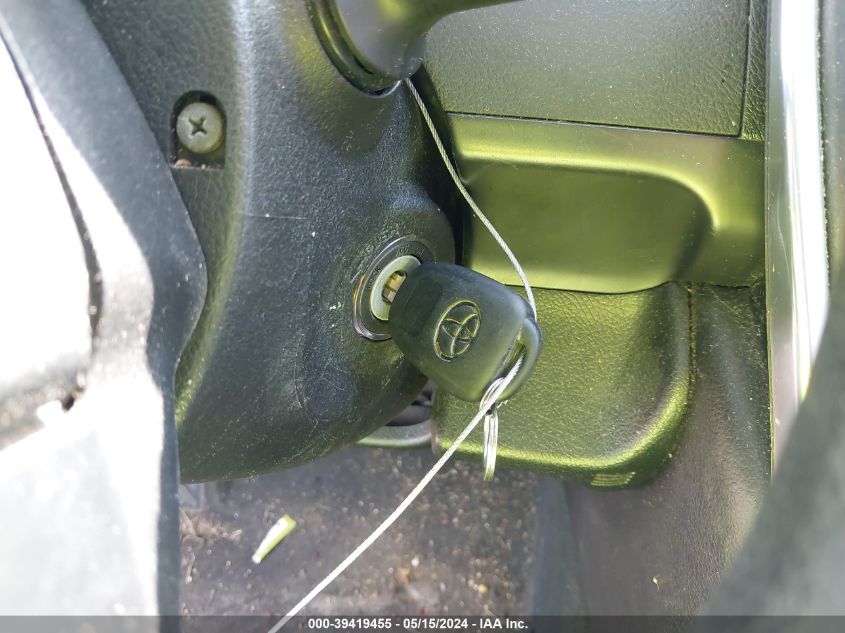 2016 Toyota Camry Le VIN: 4T1BF1FK1GU596353 Lot: 39419455