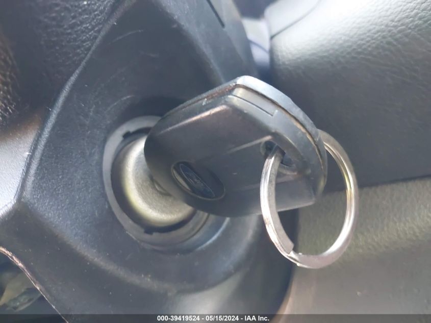 2015 Ford Focus Se VIN: 1FADP3F21FL204116 Lot: 39419524