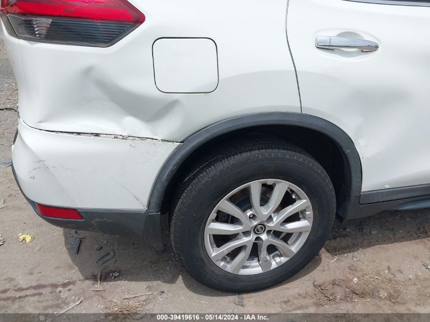 2017 Nissan Rogue Sv VIN: KNMAT2MV5HP611304 Lot: 39419616