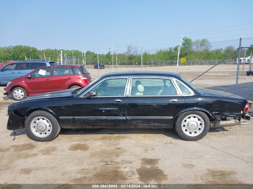 1998 Jaguar Xj8 VIN: SAJKX624XWC838598 Lot: 39419909