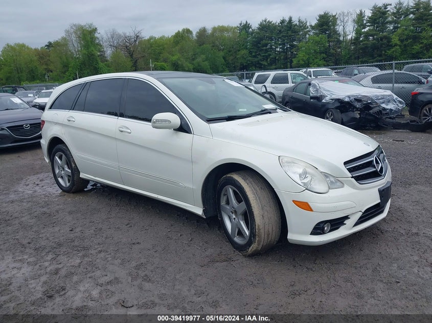 2010 Mercedes-Benz R 350 4Matic VIN: 4JGCB6FE3AA107273 Lot: 39419977