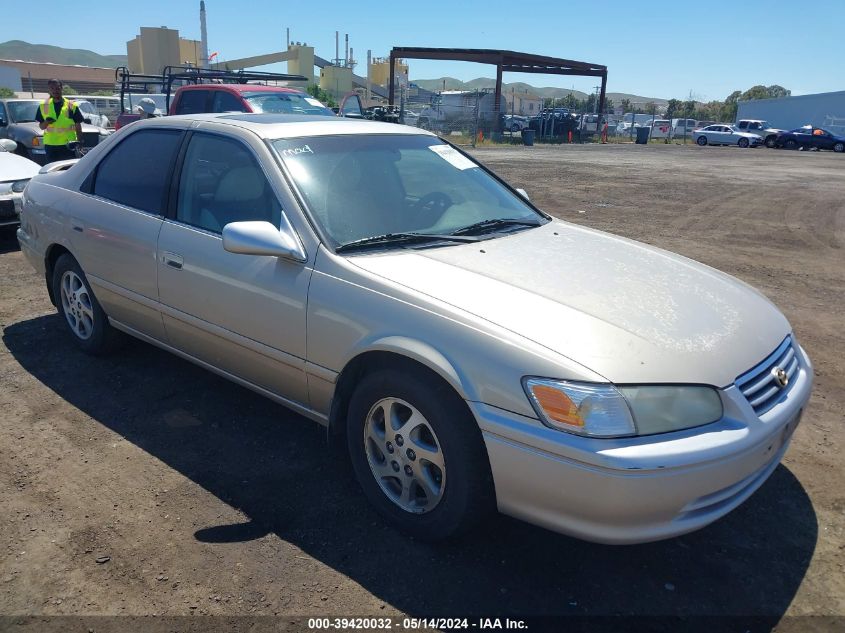 2000 Toyota Camry Le V6 VIN: JT2BF28K5Y0251447 Lot: 39420032