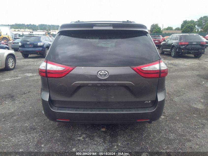 5TDYZ3DCXHS794609 2017 Toyota Sienna Xle 8 Passenger