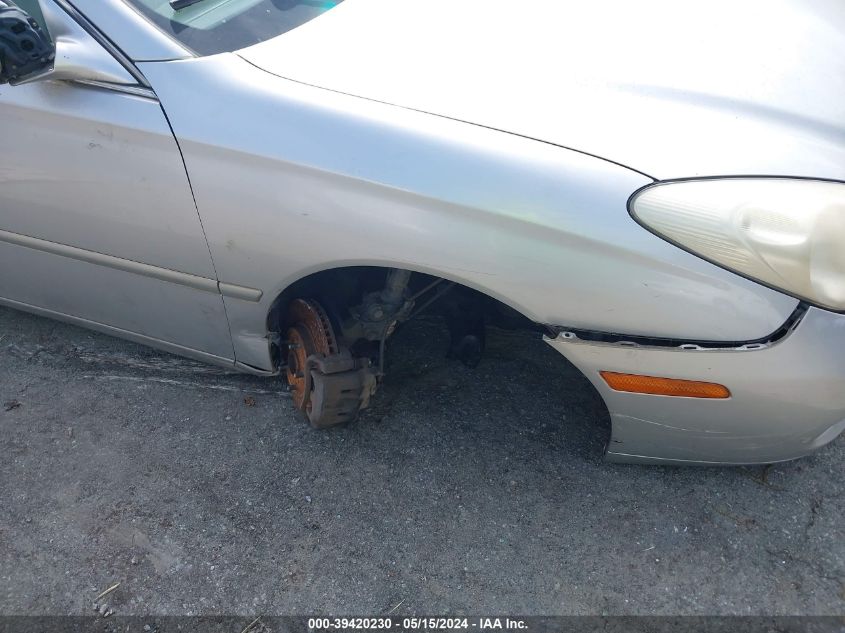 2002 Lexus Es 300 VIN: JTHBF30G420037964 Lot: 39420230