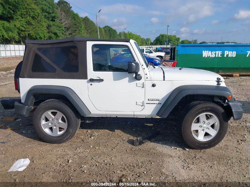 2016 Jeep Wrangler Sport VIN: 1C4AJWAG2GL117135 Lot: 39420244