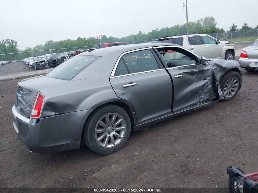 2012 Chrysler 300C VIN: 2C3CCAET5CH261173 Lot: 39420265