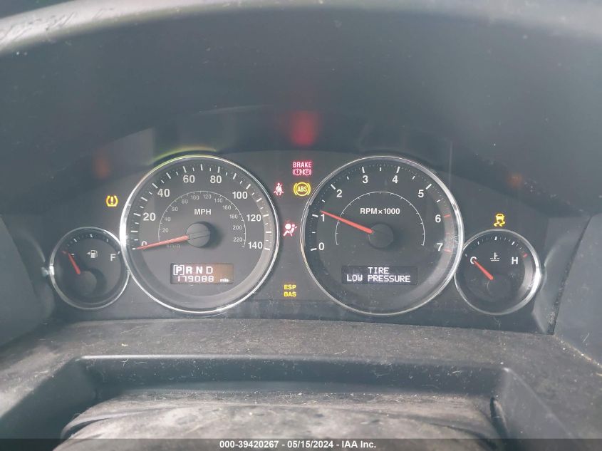 2010 Jeep Commander Sport VIN: 1J4RG4GK2AC103898 Lot: 39420267