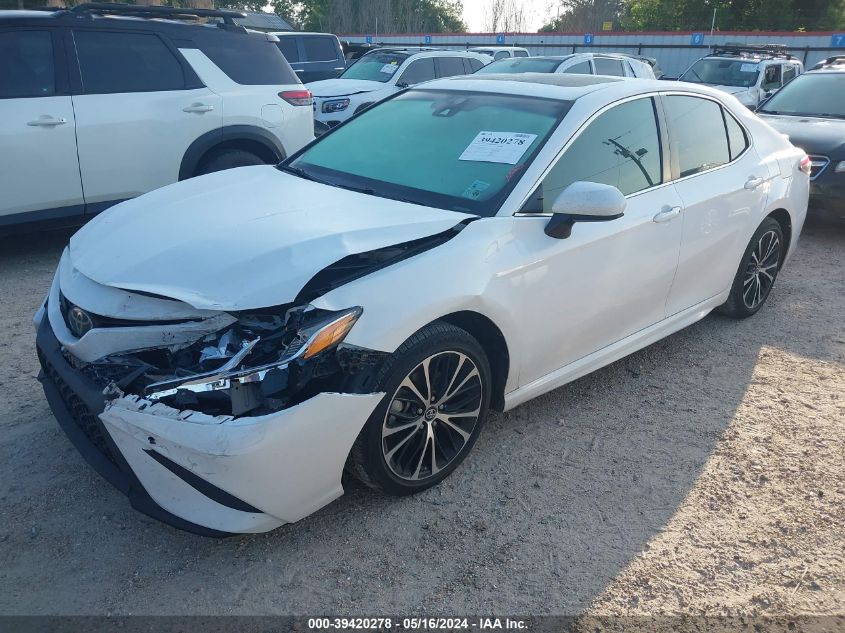 2018 Toyota Camry Se VIN: 4T1B11HK8JU102962 Lot: 39420278