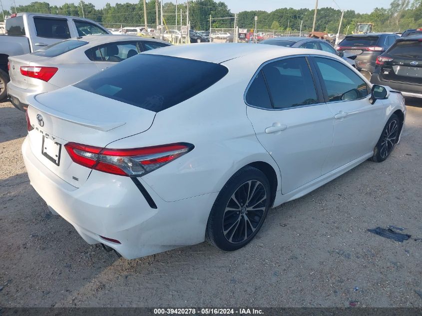 2018 Toyota Camry Se VIN: 4T1B11HK8JU102962 Lot: 39420278