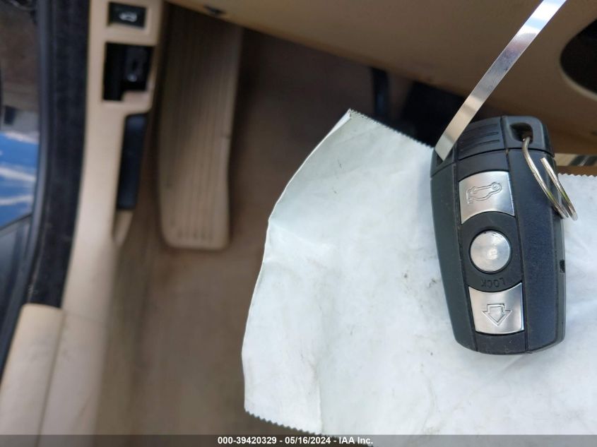 2007 BMW 328I VIN: WBAVA33587KX83480 Lot: 39420329