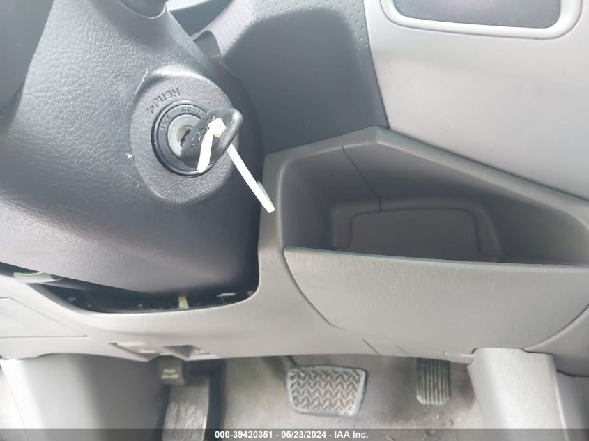 2010 Toyota Tacoma Prerunner V6 VIN: 3TMJU4GN0AM100759 Lot: 39420351