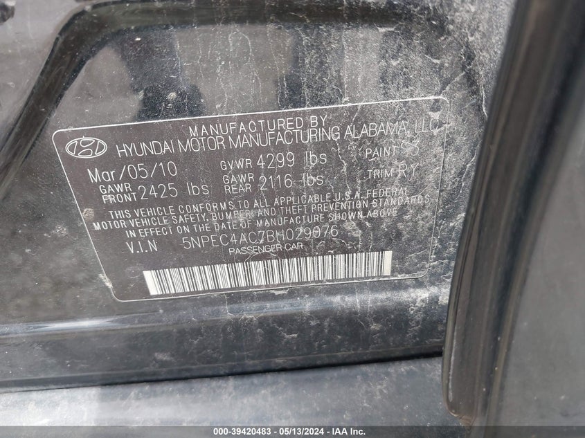 2011 HYUNDAI SONATA VIN: 5NPEC4AC7BH029076