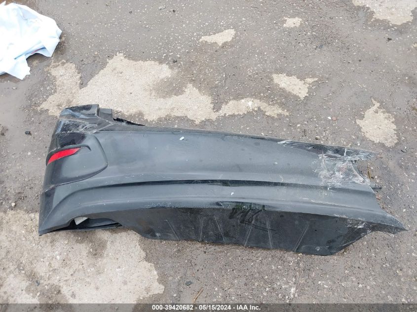 2019 Chevrolet Cruze Lt VIN: 1G1BE5SM3K7143924 Lot: 39420682