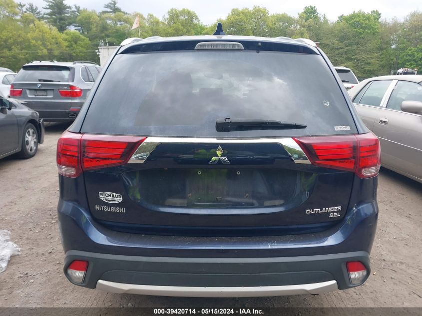 2018 Mitsubishi Outlander Es/Le/Se/Sel VIN: JA4AZ3A38JZ010903 Lot: 39420714