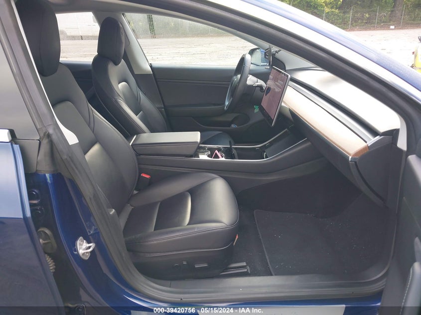 VIN 5YJ3E1EB0JF146383 2018 TESLA MODEL 3