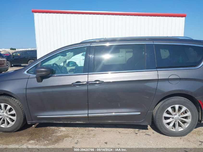 2019 Chrysler Pacifica Touring L VIN: 2C4RC1BG3KR680855 Lot: 39420766