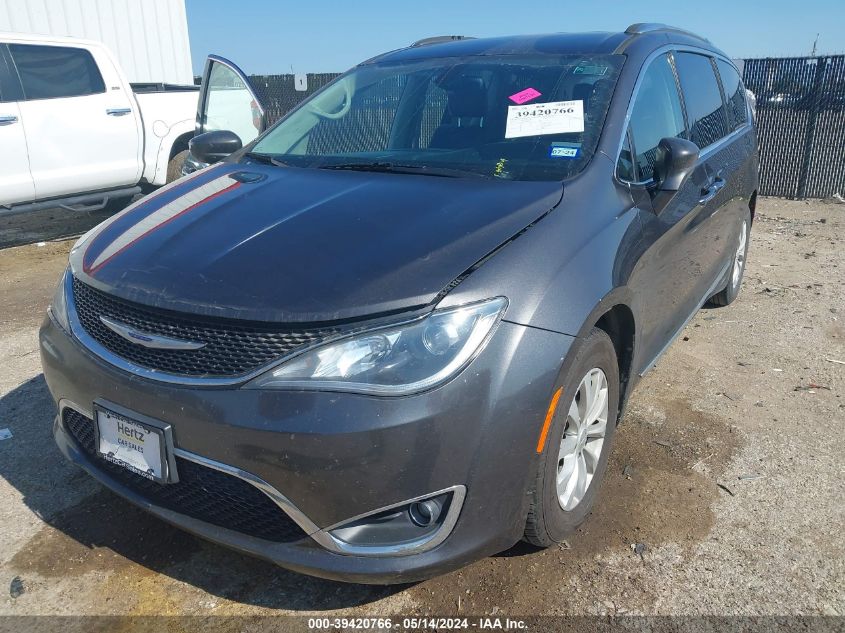 2019 Chrysler Pacifica Touring L VIN: 2C4RC1BG3KR680855 Lot: 39420766