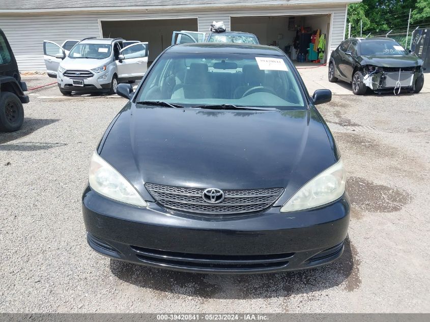 2004 Toyota Camry Le VIN: 4T1BE32K74U368552 Lot: 39420841