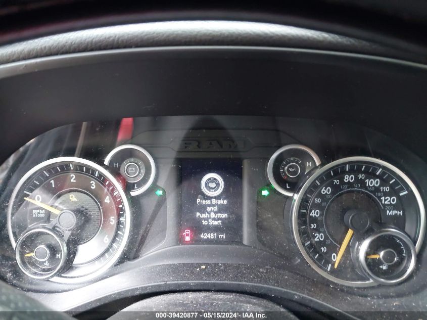 2019 Ram 1500 Tradesman Quad Cab 4X4 6'4 Box VIN: 1C6SRFCT1KN577561 Lot: 39420877