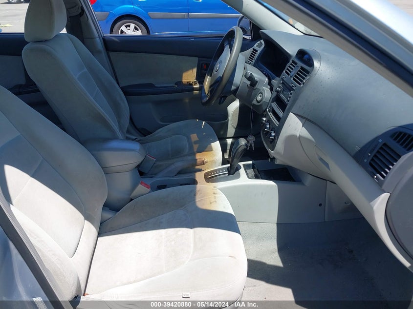 2004 Kia Spectra Ex/Lx VIN: KNAFE122345044385 Lot: 39420880