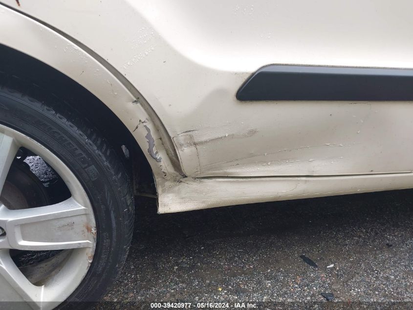 2011 Kia Soul ! VIN: KNDJT2A29B7733861 Lot: 39420977