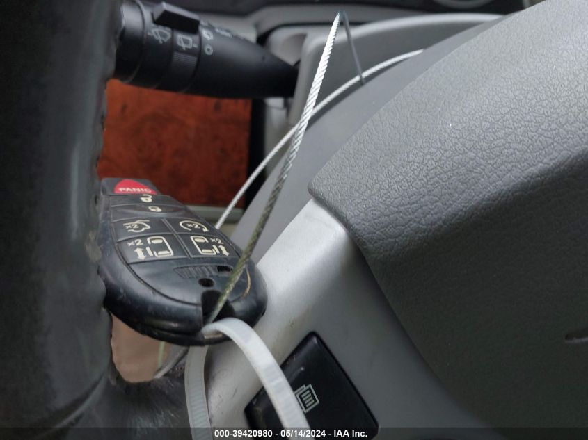 2008 Chrysler Town & Country Touring VIN: 2A8HR54P18R837797 Lot: 39420980