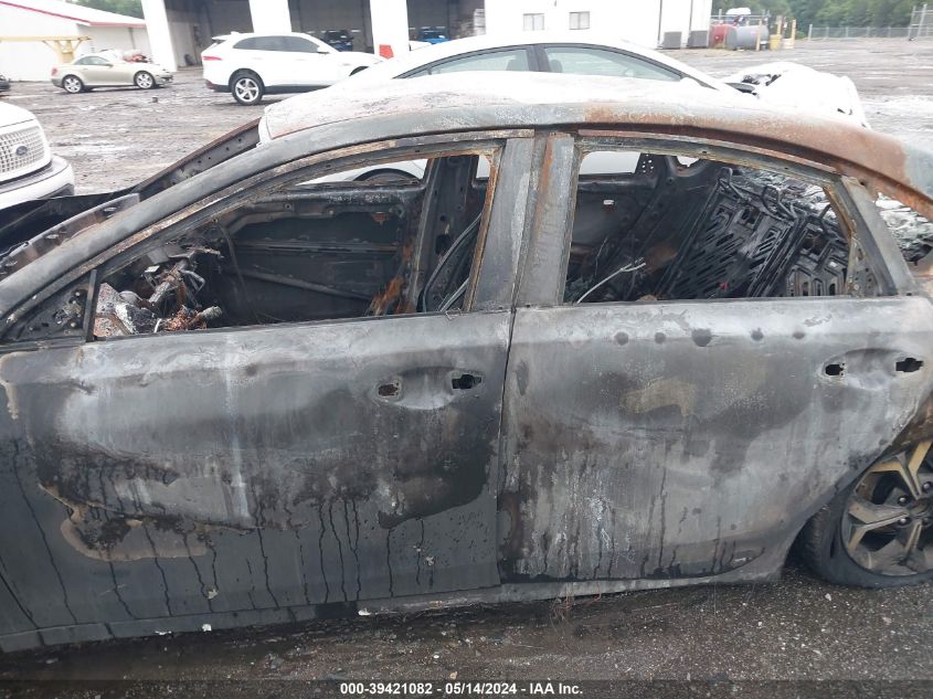 2021 Kia Forte Lxs VIN: 3KPF24AD6ME352915 Lot: 39421082