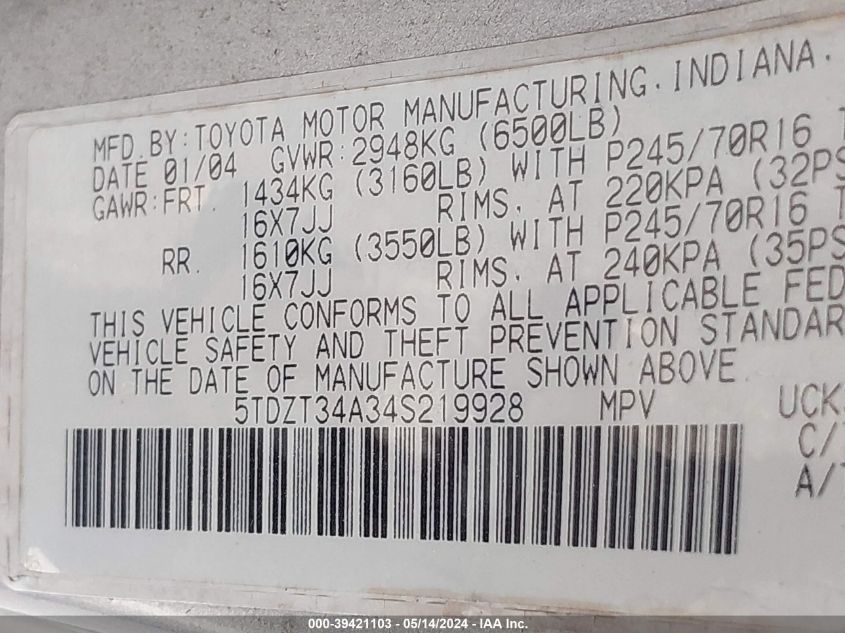 2004 Toyota Sequoia Sr5 V8 VIN: 5TDZT34A34S219928 Lot: 39421103