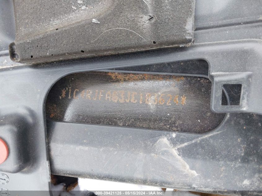 2018 Jeep Grand Cherokee Laredo E 4X4 VIN: 1C4RJFAG3JC183624 Lot: 39421125