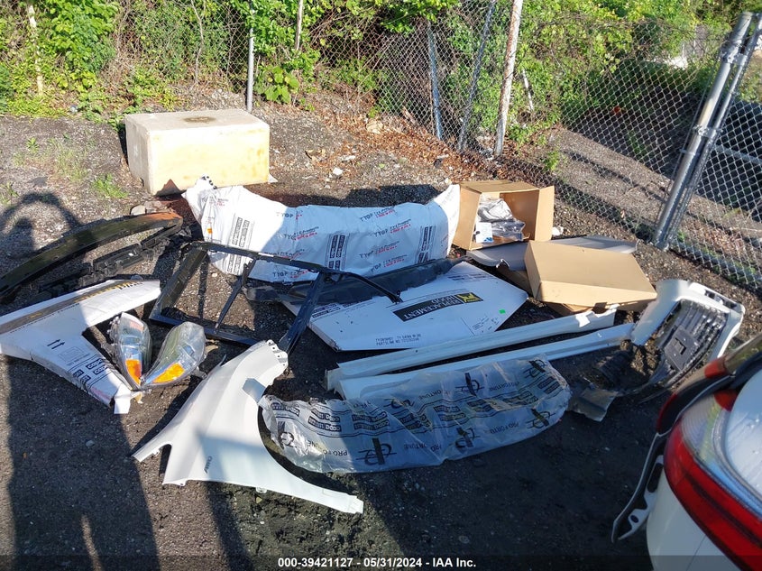 2020 Toyota Sienna Xle VIN: 5TDDZ3DC3LS233739 Lot: 39421127