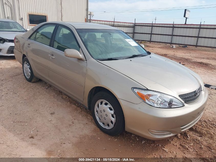 2003 Toyota Camry Le VIN: 4T1BE32K53U750142 Lot: 39421134
