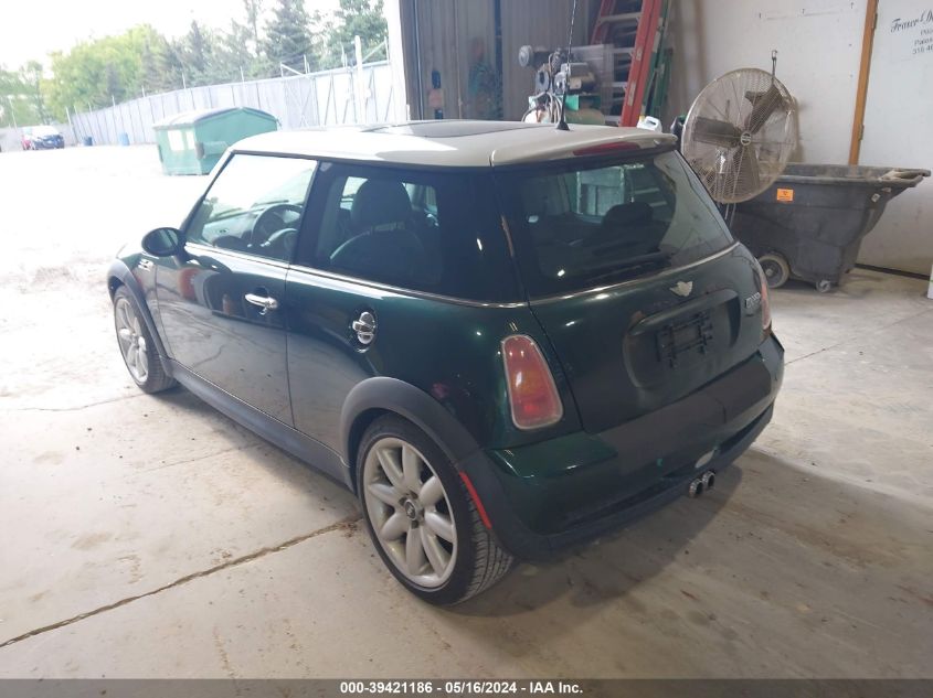 2004 Mini Cooper S VIN: WMWRE33484TD79360 Lot: 39421186