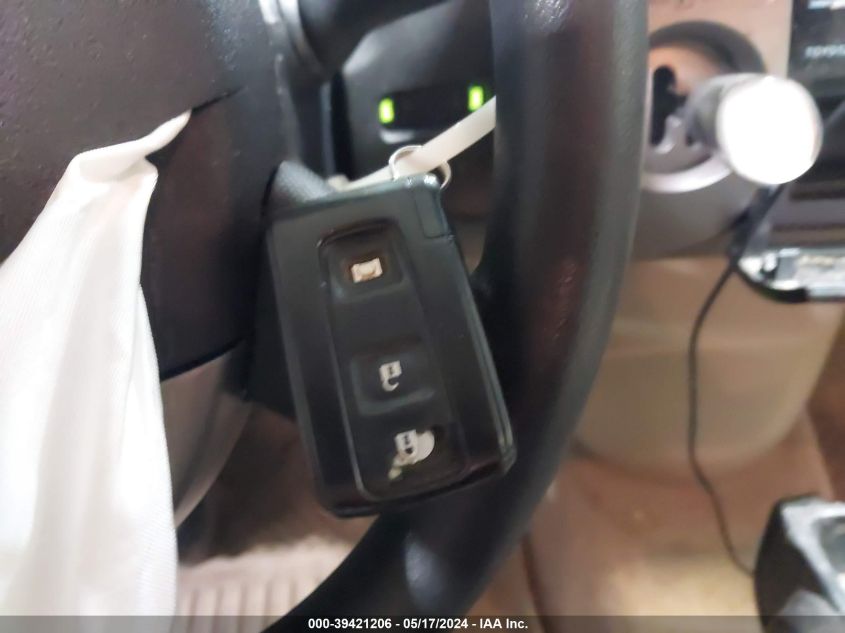 2005 Toyota Prius VIN: JTDKB20U953023946 Lot: 39421206