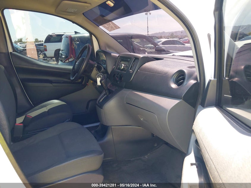 2016 Nissan Nv200 S VIN: 3N6CM0KN5GK698017 Lot: 39421281