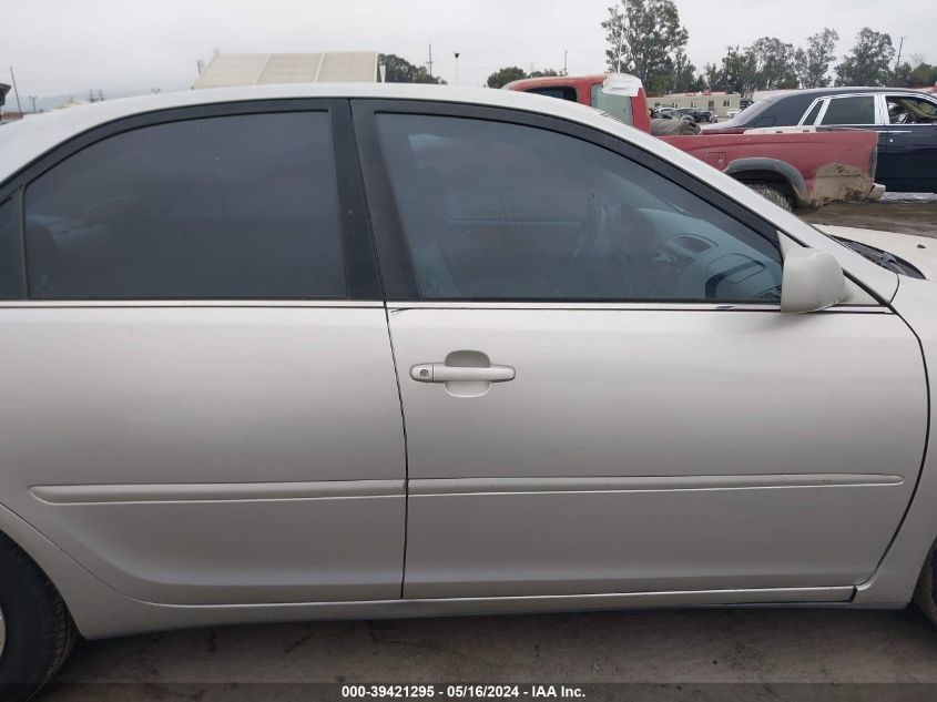 2004 Toyota Camry Le VIN: 4T1BE32K94U892088 Lot: 39421295