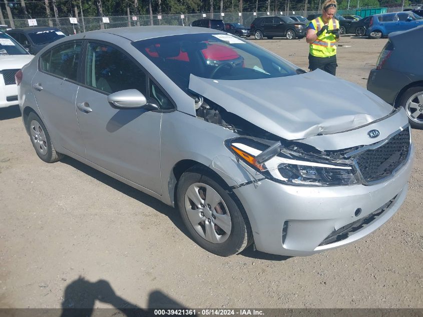 2017 Kia Forte Lx VIN: 3KPFK4A7XHE149641 Lot: 39421361