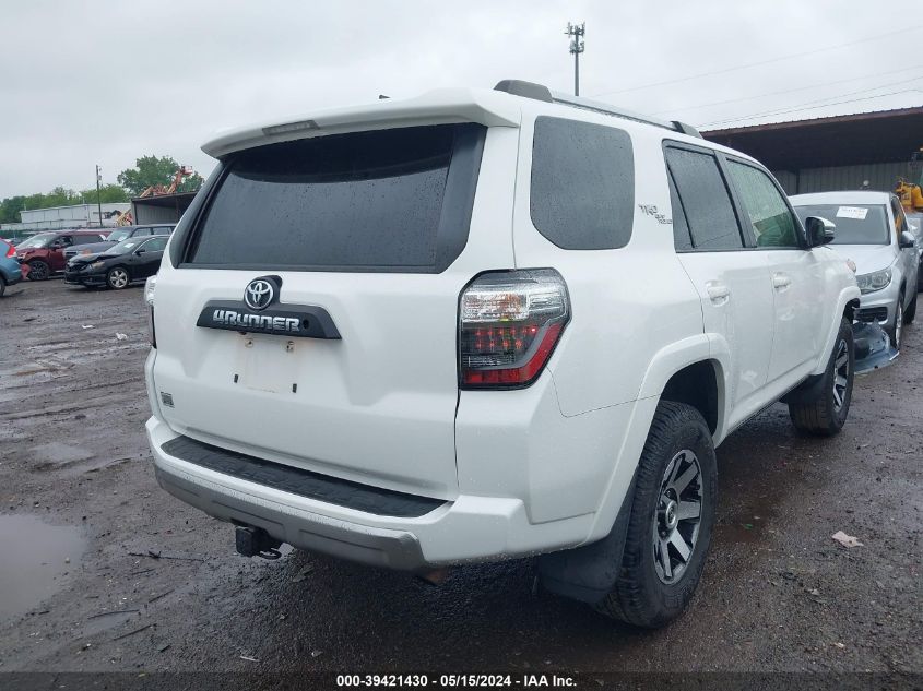 2018 Toyota 4Runner Trd Off Road Premium VIN: JTEBU5JR2J5590063 Lot: 39421430