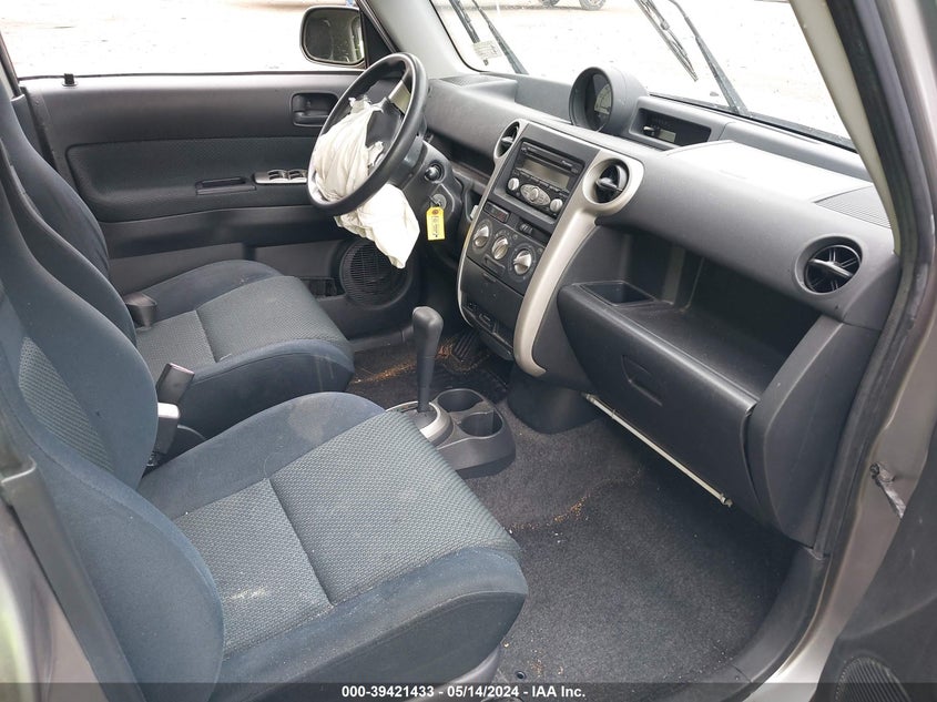 2006 Scion Xb VIN: JTLKT324664069993 Lot: 39421433