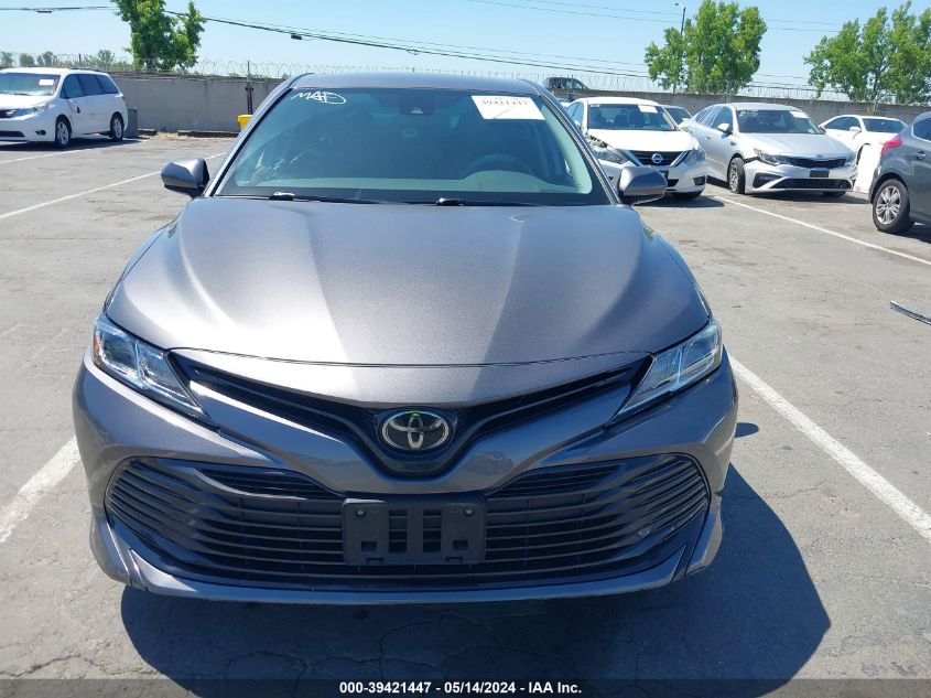2019 Toyota Camry Le VIN: 4T1B11HK6KU252327 Lot: 39421447