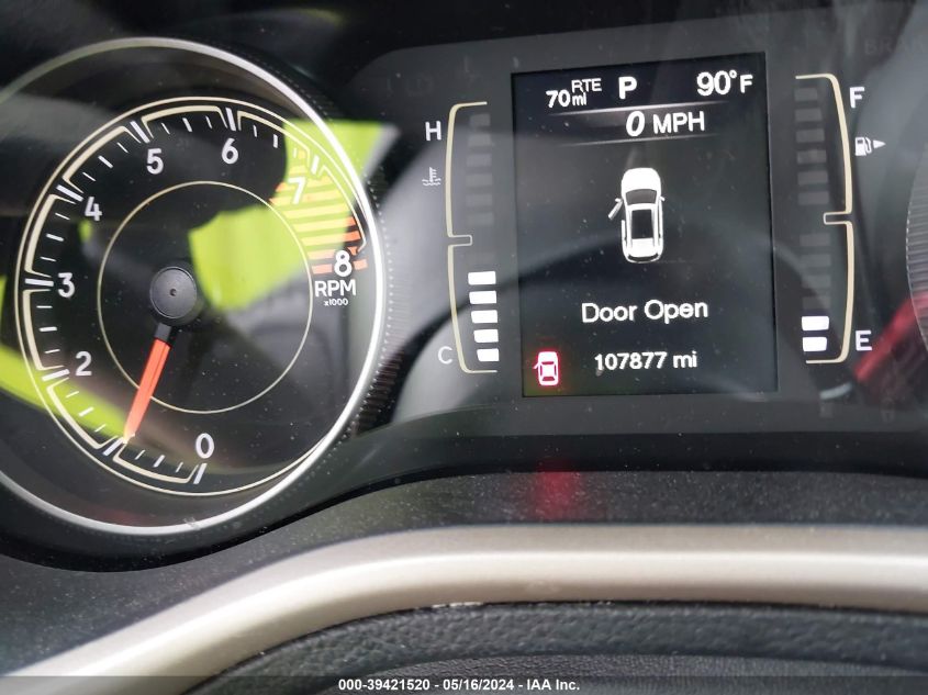 2017 Jeep Cherokee Latitude 4X4 VIN: 1C4PJMCS8HW635895 Lot: 39421520