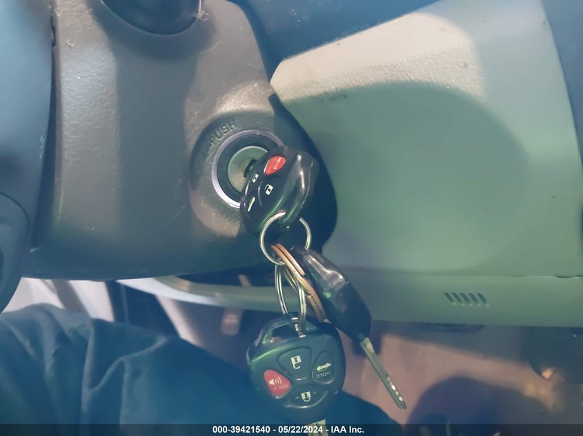 2008 Toyota Camry Le VIN: 4T1BE46K58U737365 Lot: 39421540