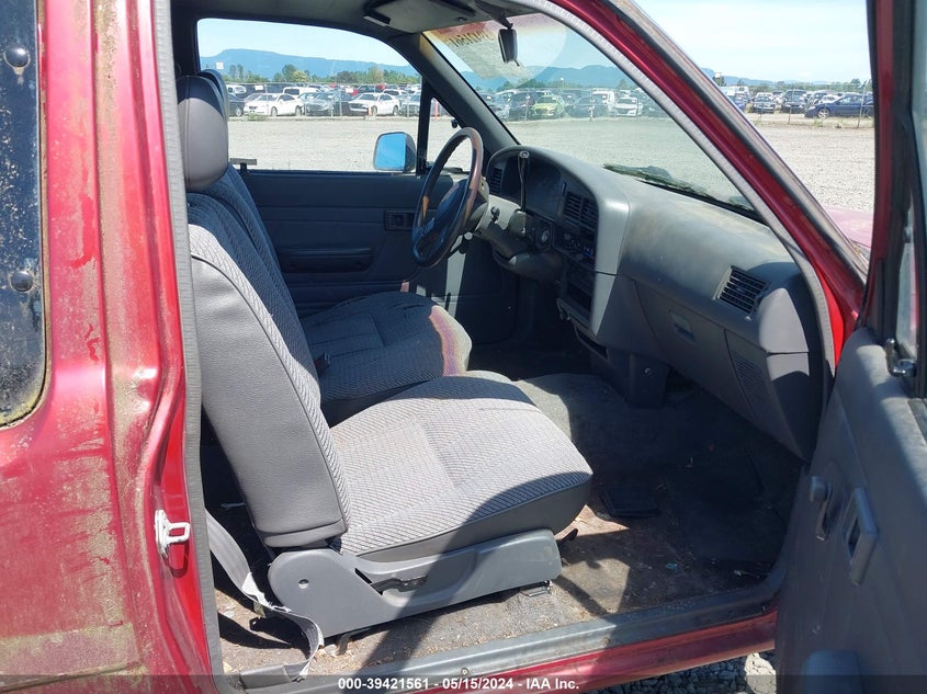 1994 Toyota Pickup 1/2 Ton Ex Lng Whlbase/Dx VIN: JT4RN93P0R5109676 Lot: 39421561