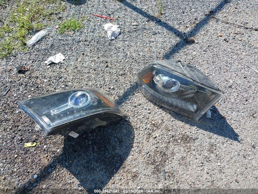 2022 Ram 1500 Classic Warlock Quad Cab 4X4 6'4 Box VIN: 1C6RR7GG9NS176072 Lot: 39421582