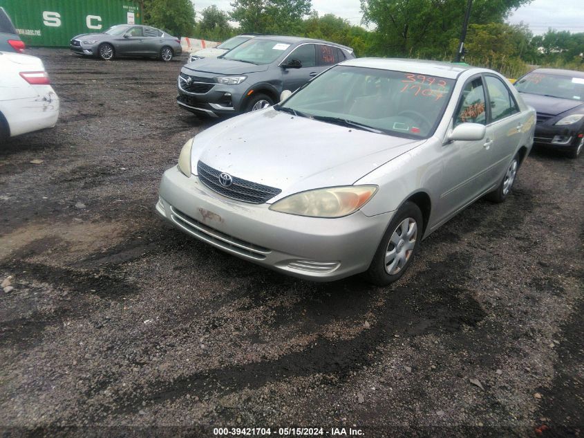 2002 Toyota Camry Le VIN: 4T1BE32K62U054968 Lot: 39421704