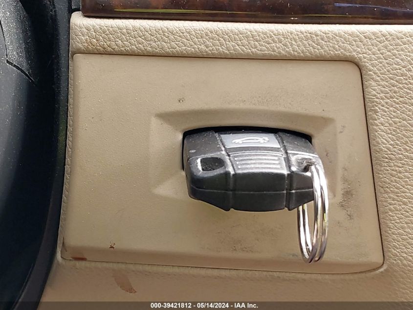 2006 BMW 325Xi VIN: WBAVD13556KV04187 Lot: 39421812