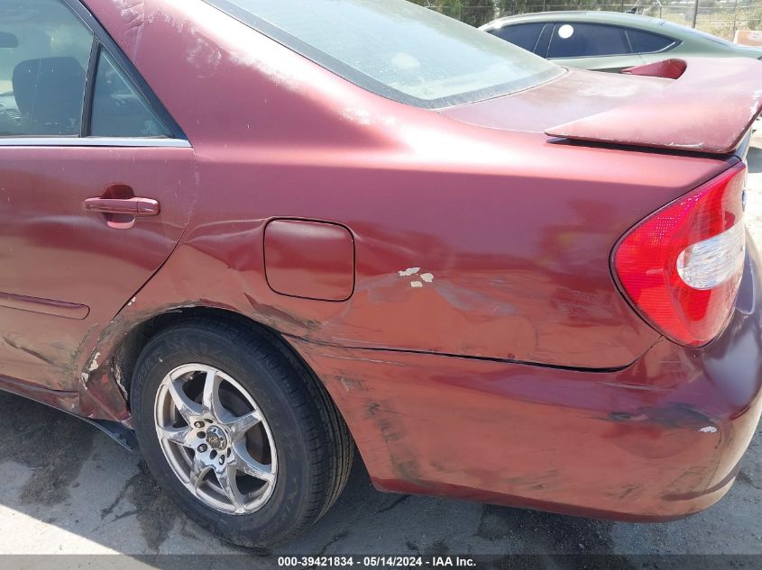 2004 Toyota Camry Le VIN: 4T1BE32K14U305592 Lot: 39421834