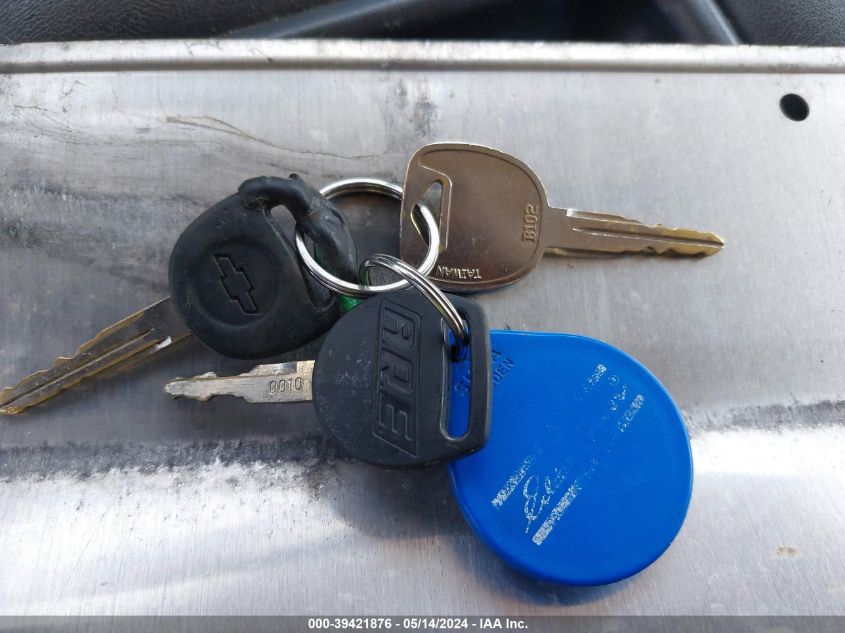 2005 Chevrolet Silverado 1500 Z71 VIN: 2GCEK13T851110950 Lot: 39421876