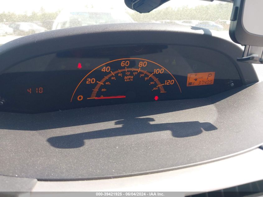 2010 Toyota Yaris VIN: JTDKT4K31A5300438 Lot: 39421925