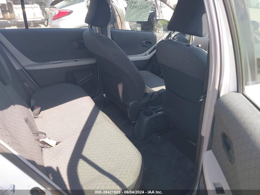 2010 Toyota Yaris VIN: JTDKT4K31A5300438 Lot: 39421925