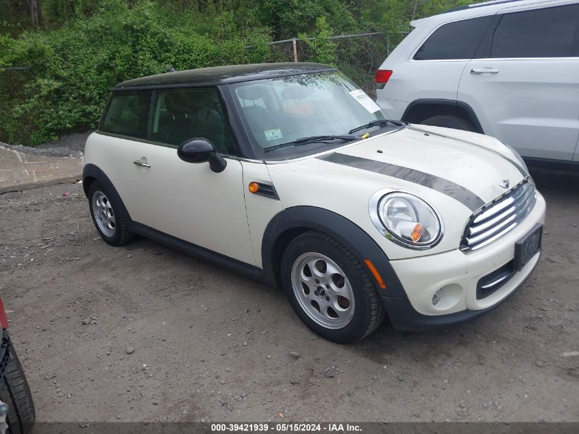 2013 Mini Hardtop Cooper VIN: WMWSU3C53DT685389 Lot: 39421939